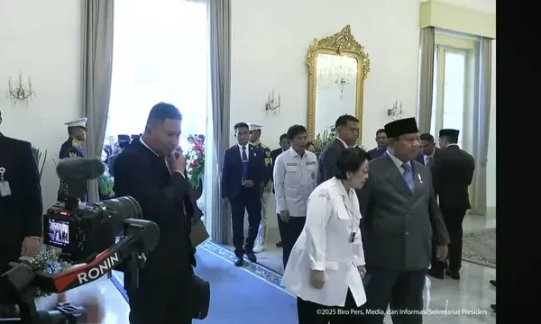 Prabowo dan Megawati Terlihat Berbincang Usai Upacara Hari Lahir Pancasila