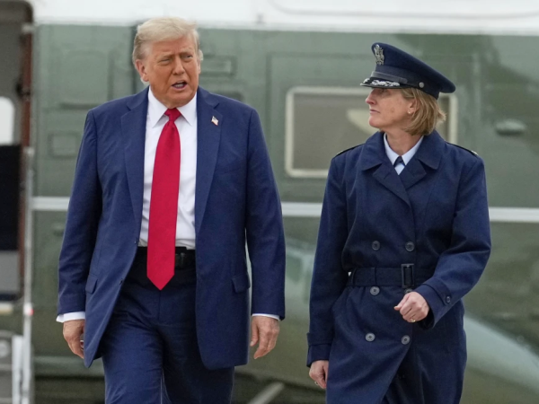 Trump Perintahkan Pengetatan Deportasi di Kota-Kota yang Dikuasai Demokrat, Tak Gentar Hadapi Gelombang Protes