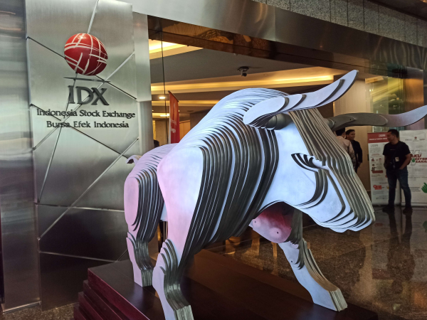 IHSG Menguat 38 Poin Meski Bursa Asia Mayoritas Melemah