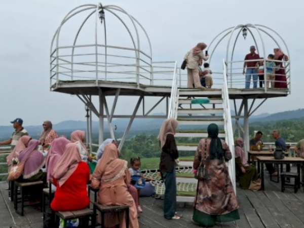 Libur Sekolah, Kampoeng Vietnam Jadi Primadona Wisatawan Luar Daerah