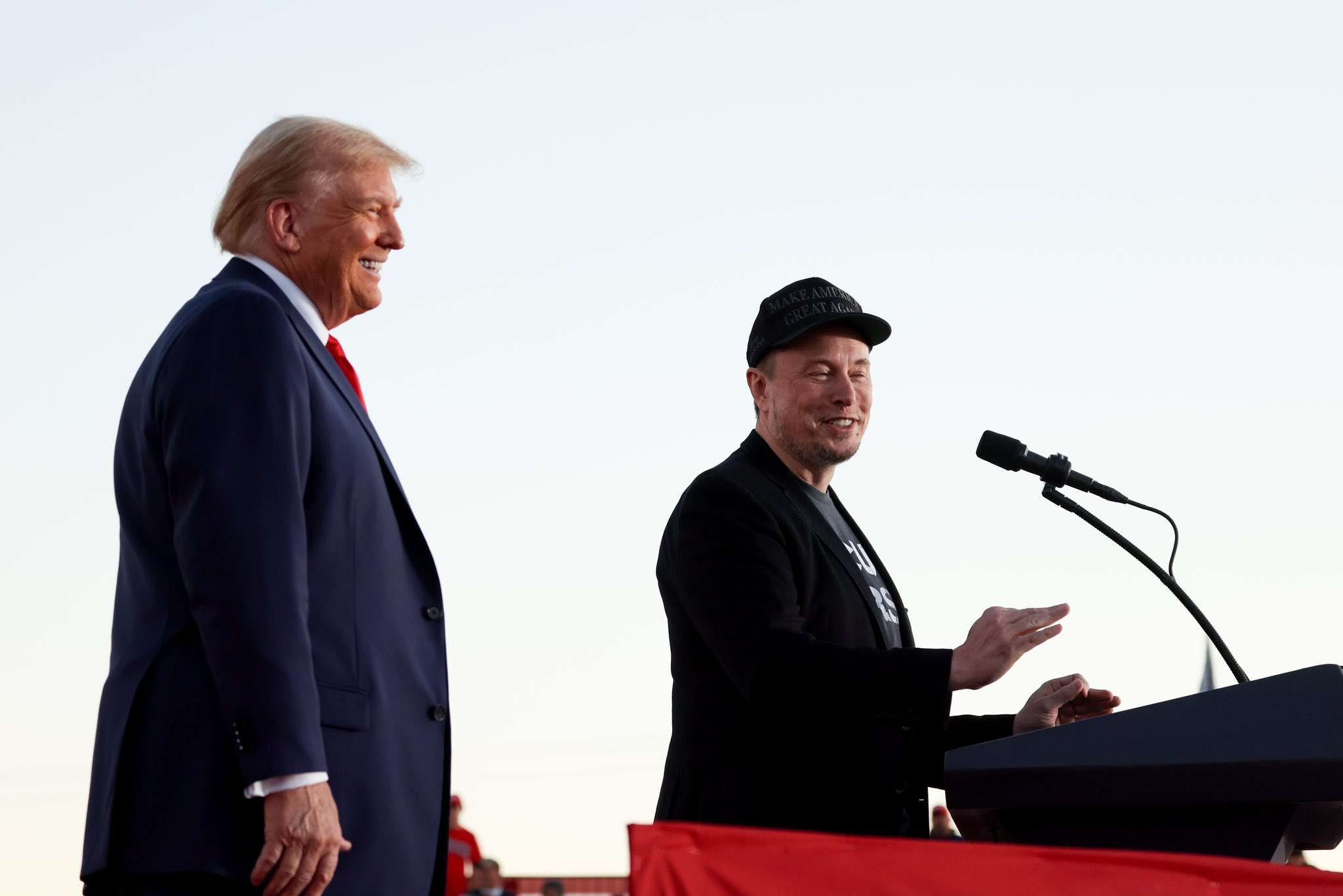 Elon Musk Isyaratkan Dukungan Pemakzulan Trump, Ketegangan Memuncak