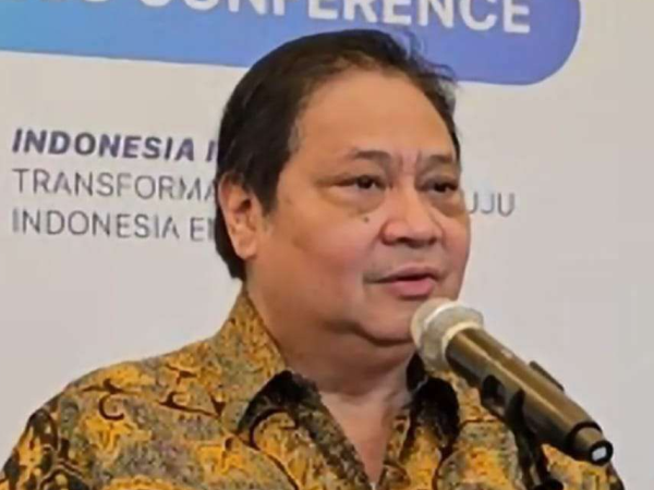 Menko Airlangga Terbang ke AS Bahas Ancaman Tarif Trump terhadap Produk Indonesia