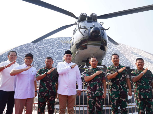 Purna Tugas, Helikopter Puma Kini Jadi Monumen Kehormatan di Cibinong