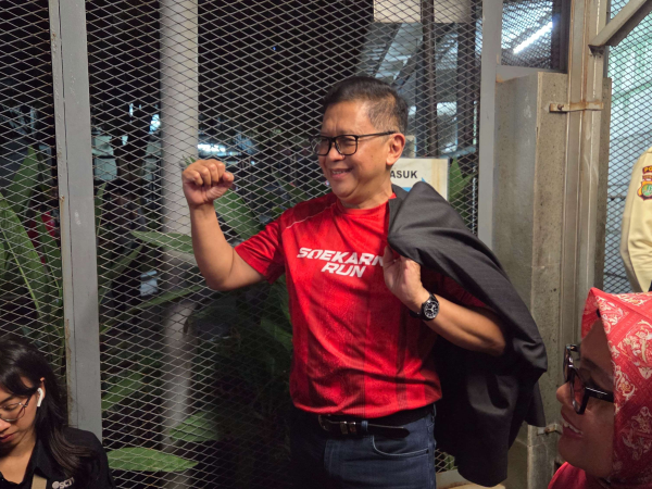 Lepas dari Tahanan KPK, Hasto Kristiyanto Putuskan Kuliah Hukum