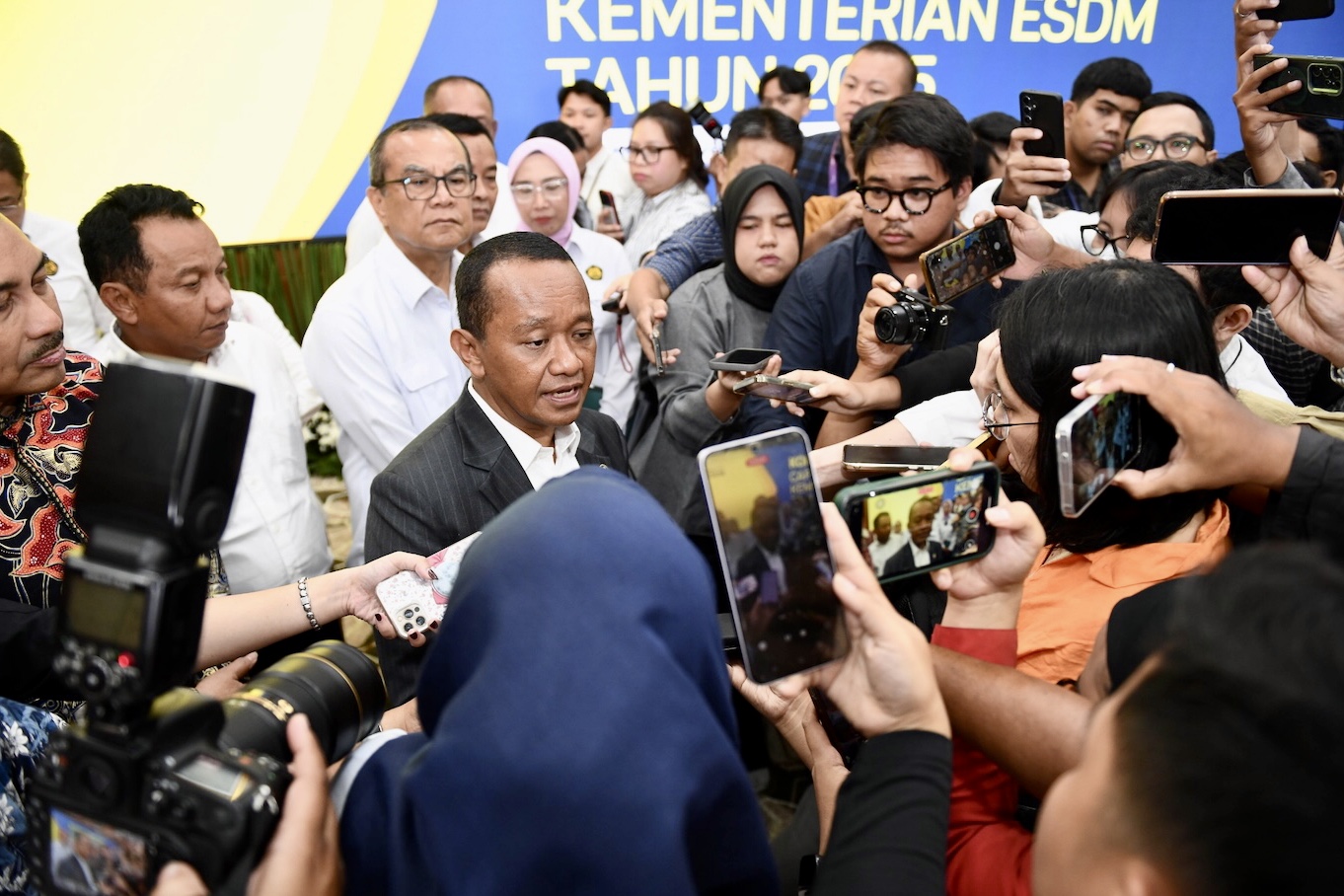 Bahlil Sebut Bauran EBT Listrik Melebihi Sasaran RUKN